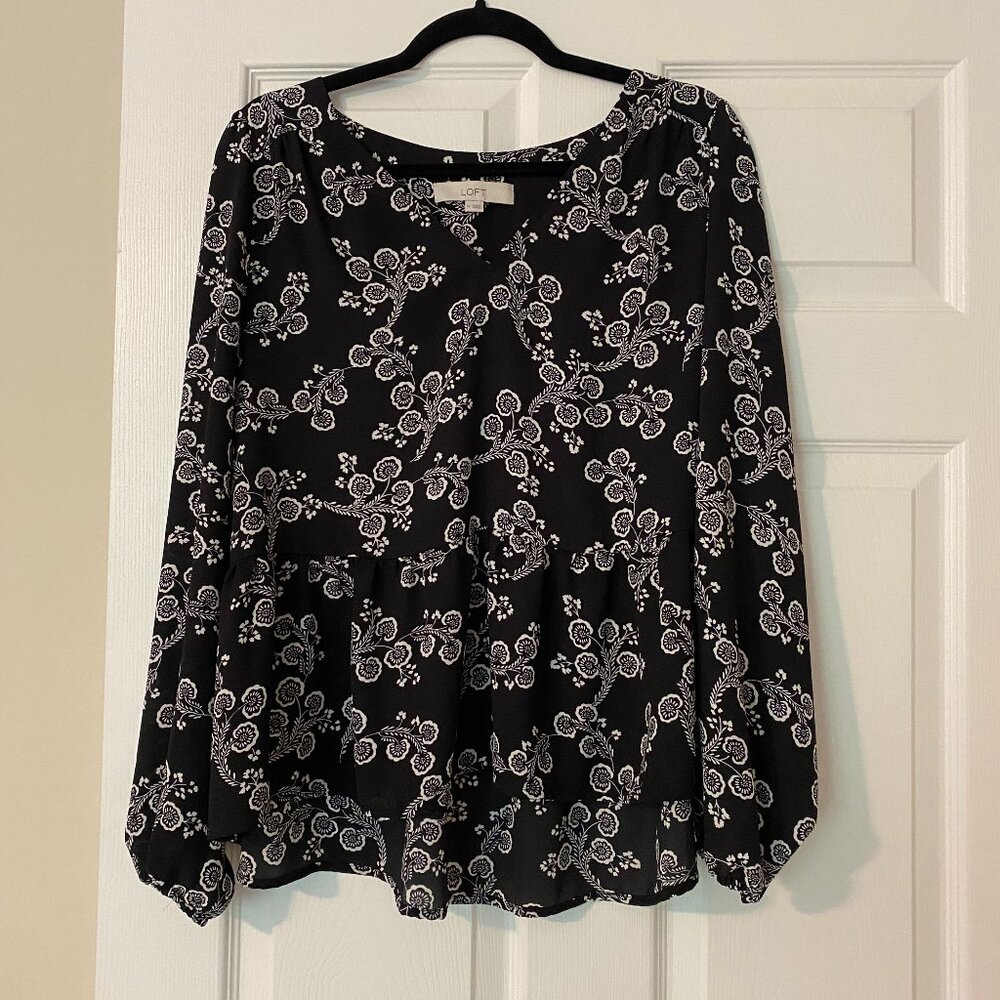 LOFT Black and White Long Sleeve Blouse Size M